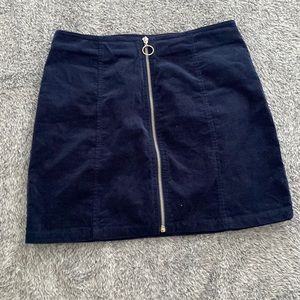 Zipper skirt